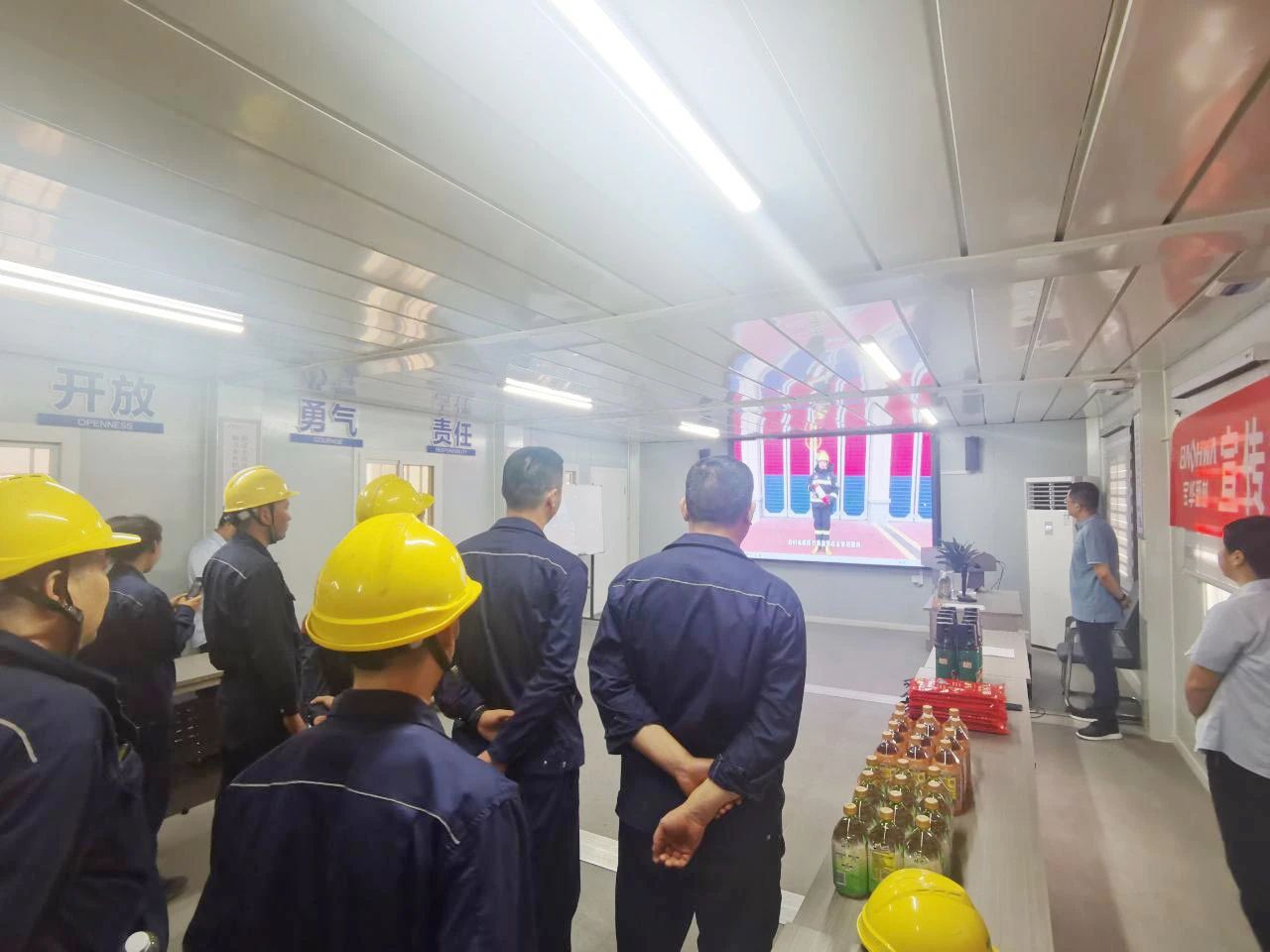 微信图片_20250222101318.jpg 微信图片_20250222101318.jpg